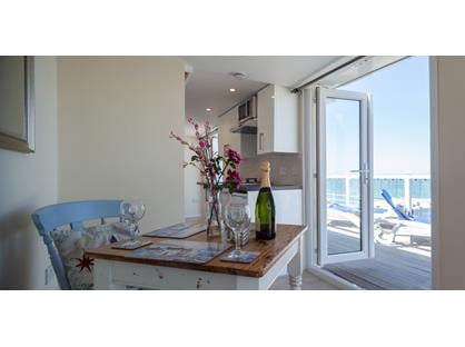 Studio Flat, The Beach, PO39