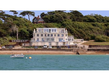 2 Bed Penthouse, The Beach, PO39