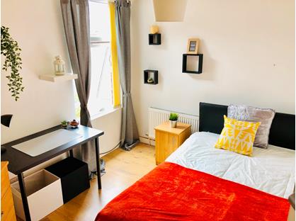 Room in a Shared House, Rathbone Road, L15