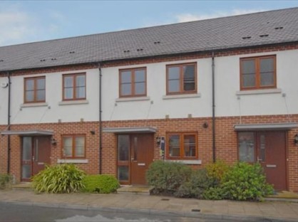 2 bed terraced house for rent in 2 Bed Terraced House, The Spinney, RG24
