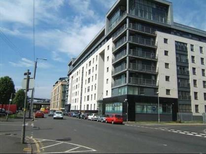 2 Bed End Terrace, Wallace Street, G5