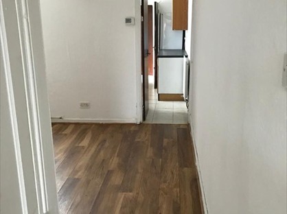 2 Bed Terraced House, Burleigh Road, WV3