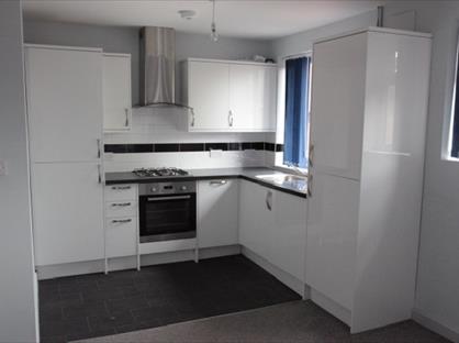 1 Bed Flat, Station Road West, CT2