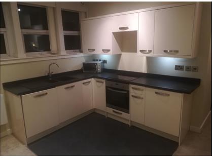 1 Bed Flat, Ravenscliffe Road, ST7