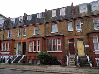 3 Bed Maisonette, Warriner Gardens, SW11