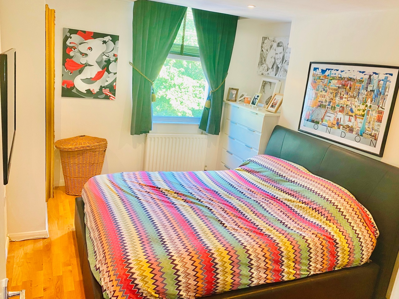 2 Bed Flat, Hornsey Road, N7 photo 3