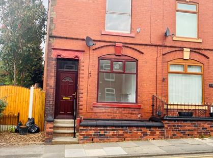 2 Bed Terraced House, Middleton Road, OL9