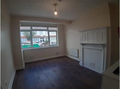 Studio Flat, Perth Road, N22