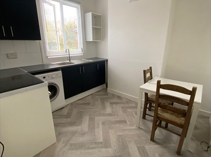 Studio Flat, Blanmerle Road, SE9