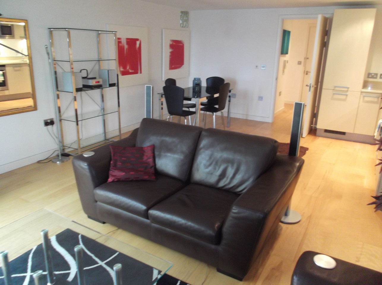 2 Bed Flat, Water Gardens Square, SE16