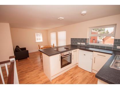 2 Bed Flat, Polygon, SO15