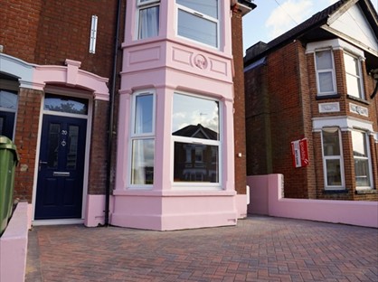 6 Bed Semi-Detached House, Morris Road, SO15