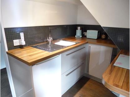 1 Bed Flat, Barrow Hall Road, SS3