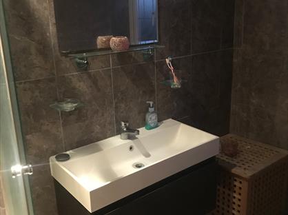 Room in a Shared House, Stanway Gardens, HA8