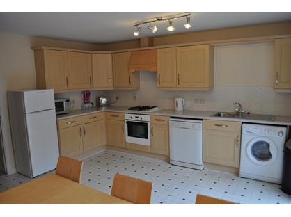 4 Bed Terraced House, Richmond Court, EX4