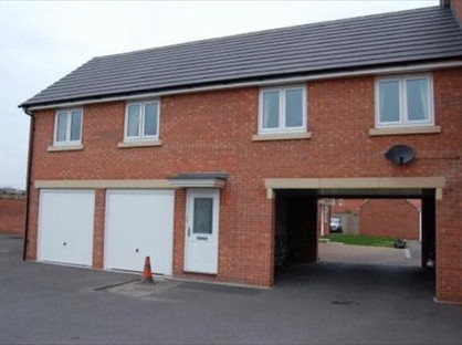 2 Bed End Terrace, Griffen Close, TA6