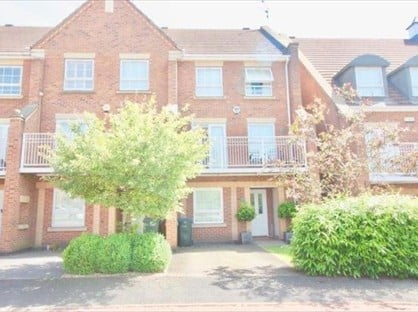 5 Bed Semi-Detached House, Rodyard Way, CV1