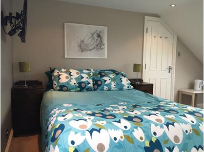 Bedsit, Knighton Road, LE2