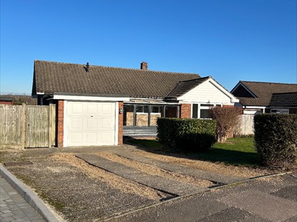 3 Bed Bungalow, Cranford Road, TN10