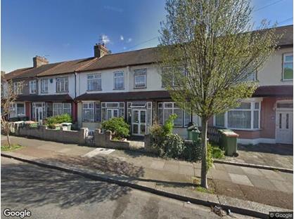 3 Bed Terraced House, Johnstone Road, E6
