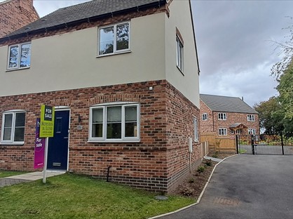 3 Bed Detached House, Canal Street, DE12