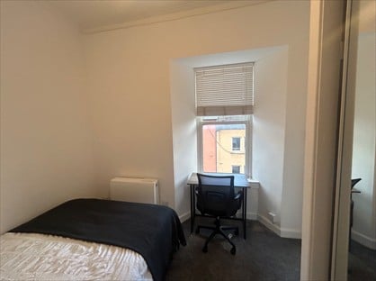 Room in a Shared Flat, Upper Grove Place, EH3