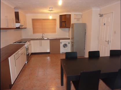 Room in a Shared House, Barnstock, PE3