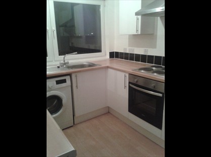 Studio Flat, Ravenscraig Drive, G53