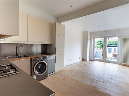 2 Bed Flat, Courtland Ave, IG1