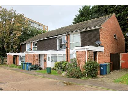 1 Bed Flat, Hatch End, HA5