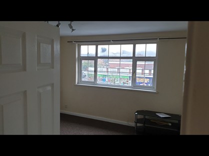 2 Bed Flat, New Road, B45