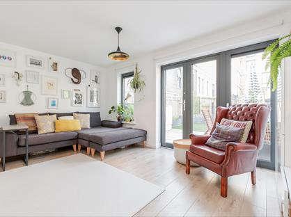 3 Bed Terraced House, Bramah Road, SW9