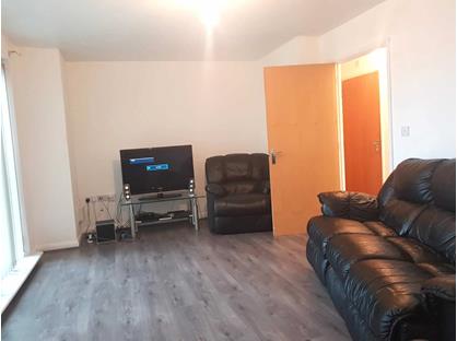 2 Bed Flat, Solar House, WS2