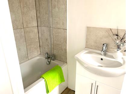 2 Bed Terraced House, Branksome Terrace, DL3