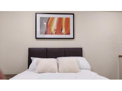 Studio Flat, Sylvan House, ST1