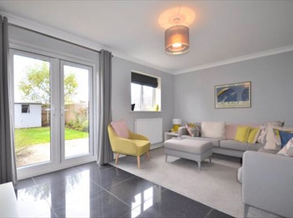 4 bed room for rent in Room in a Shared House, Jennetts Park, RG12