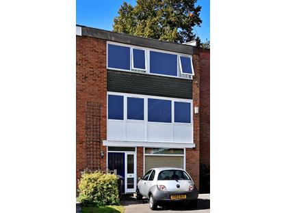 8 Bed Terraced House, Sparkford Close, SO22