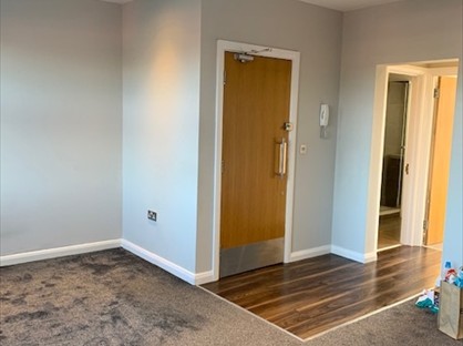 Studio Flat, High Street, EN6