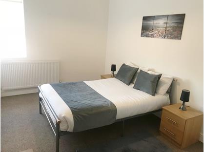 Room in a Shared Flat, Queen Street, DN22