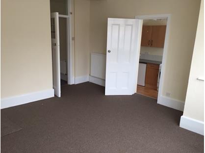 2 Bed Flat, Chinbrook Road, SE12