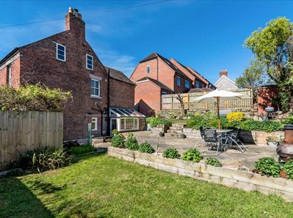 4 Bed Detached House, New Street, SY3