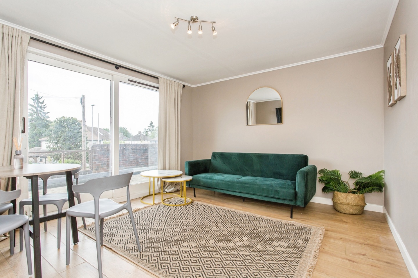 1 Bed Flat, Histon Road, CB4