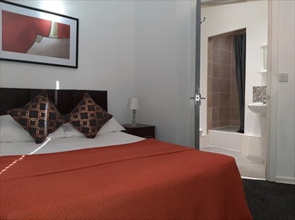 Room in a Shared House, Doncaster Road, S70