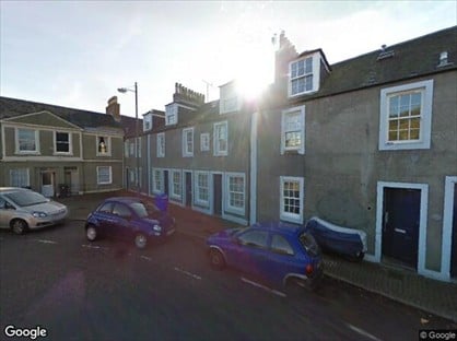 3 Bed Maisonette, Mill Square, KA5