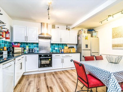 Room in a Shared House, Wilton Street, PL1