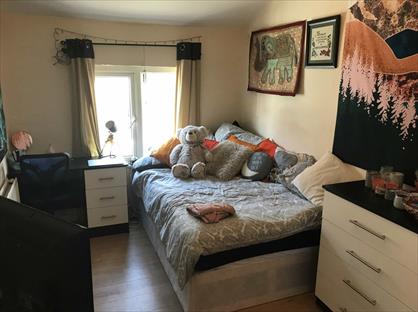 3 Bed Terraced House, Hyde Park Road, LS6