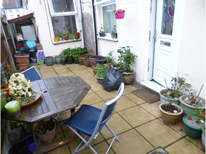 1 Bed Flat, Fairfax Drive, SS0