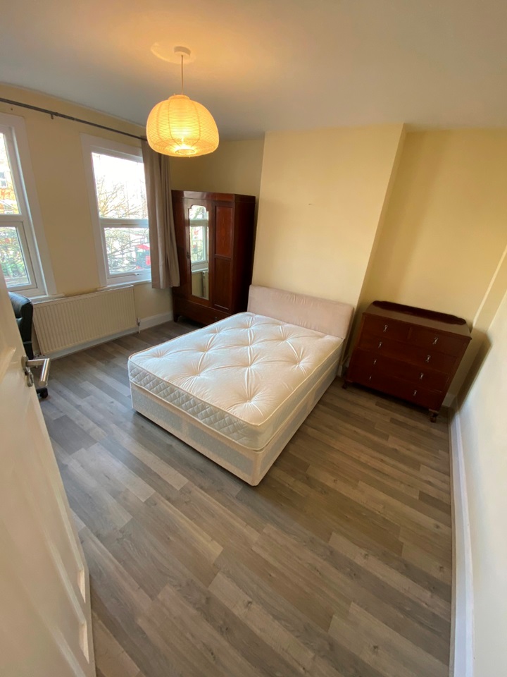 Additional image 2 of Room in a Shared House, Holloway Road, N7, N1 7GU