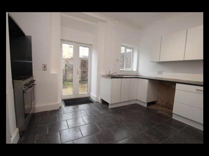 2 Bed Terraced House, Garnett Street, BB3