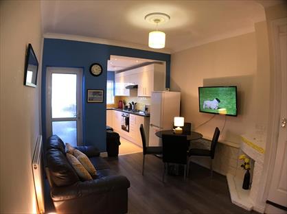 4 Bed Terraced House, Enfield Road, CV2